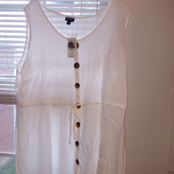 New sof white botyom front sleveless top - Picture 3 of 5